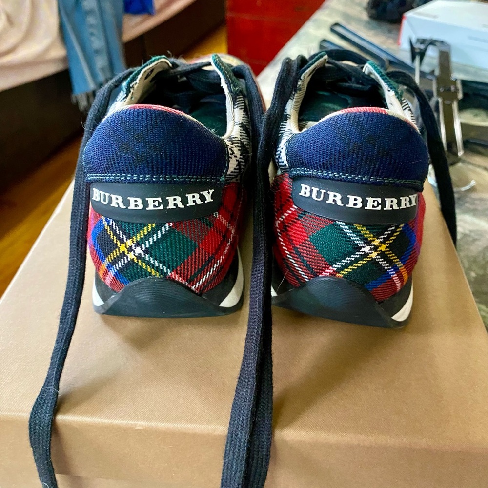 Burberry Multicolor Plaid Women's Sneakers size 36 or 6 - Picture 3 of 8